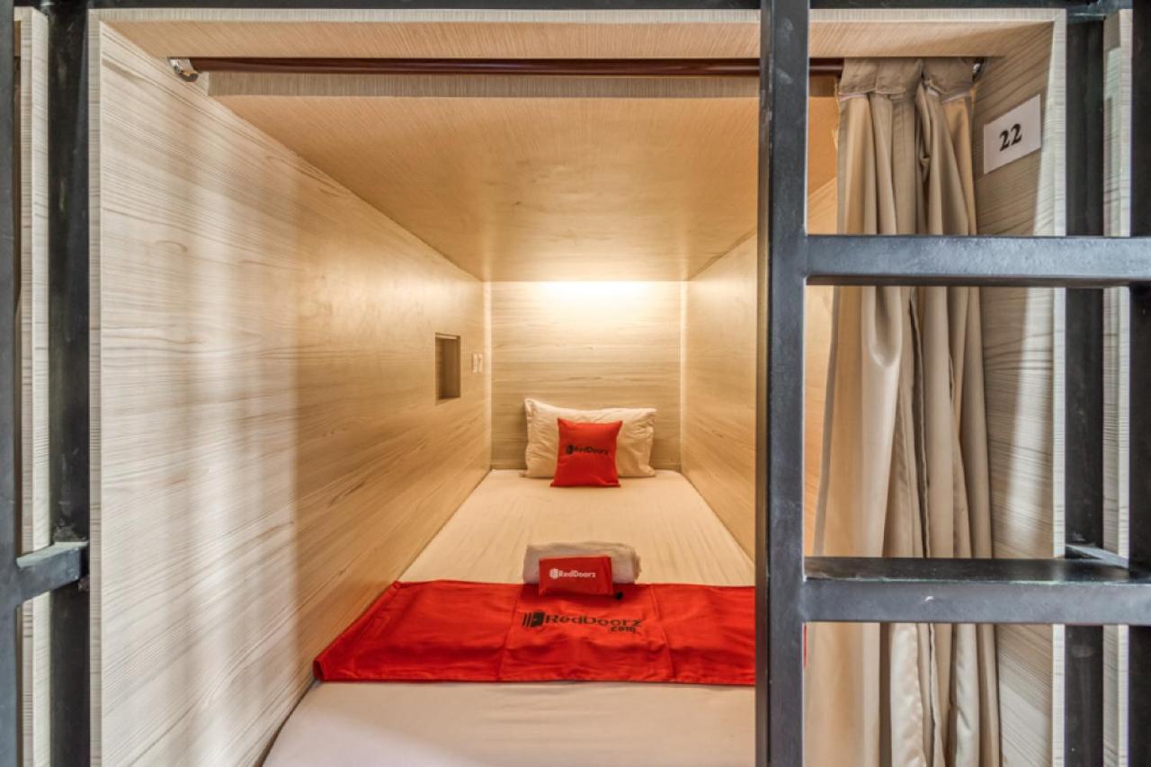 Reddoorz Hostel Near Stadion Mandala Krida Yogya Yogyakarta Kültér fotó